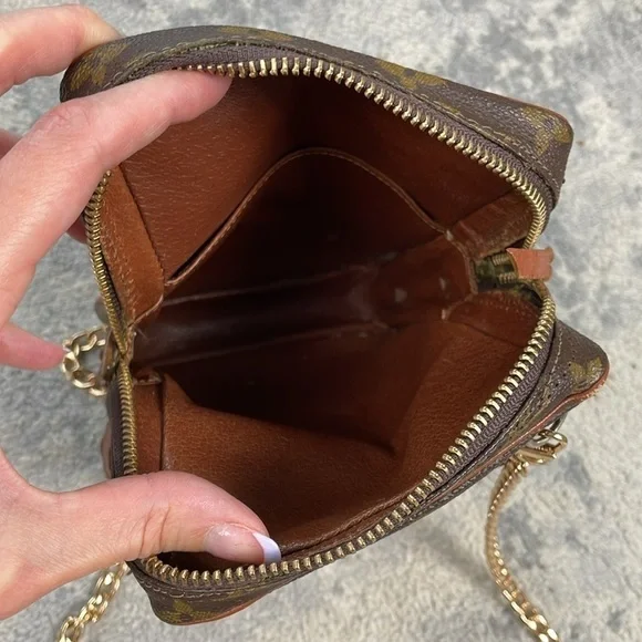 Louis Vuitton Monogram Mini Amazon Bag Crossbody Detachable Chain Strap Two Zip - Picture 12 of 17